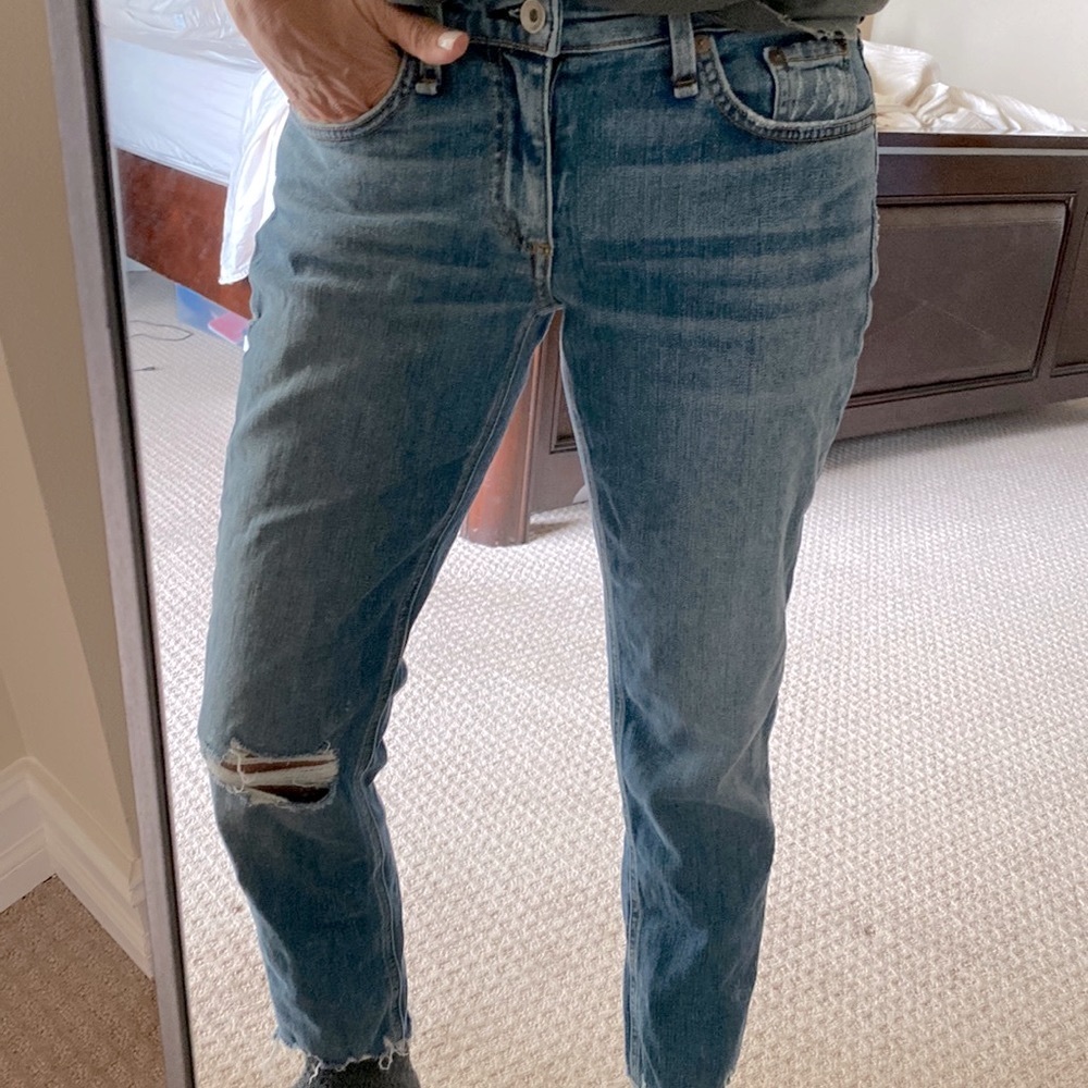 RAG AND BONE DRE LOW RISE BOYFRIEND JEAN IN SIZE 25!